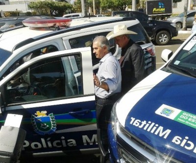 Governador entrega viaturas para Três Lagoas e diz que o foco é trabalhar pelo MS