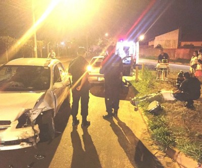Taxista desmaia com carro em movimento e causa acidente frontal no bairro Santa Luzia 