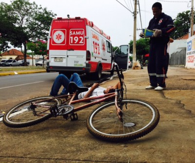 “Bêbados” dão trabalho para o SAMU nesta segunda-feira 