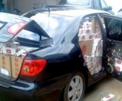 Cigarros contrabandeados que estavam em carro roubado são trazidos para Três Lagoas 