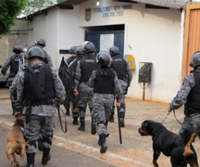 Detentas que participaram de rebelião na capital são transferidas para Três Lagoas 