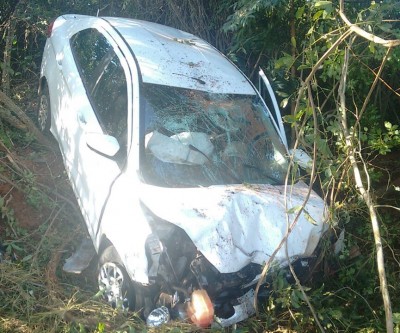  Motorista que viajava para Inocência perde o controle e capota na MS-112