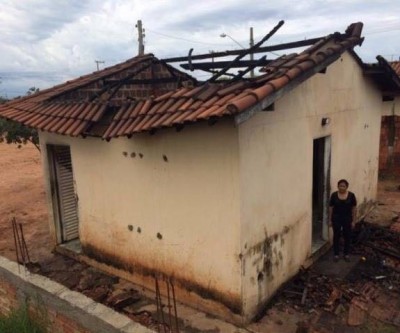 Depois de ter casa incendiada, Margareth vê esperança com a feijoada