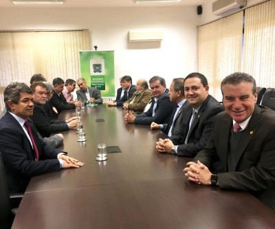 Deputado Márcio Fernandes defende redução do ICMS do “boi em pé” de 12% para 7% 