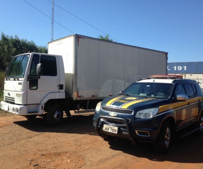 PRF apreende em Três Lagoas caminhão clonado que iria para Sinop/MT