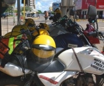 Diretoria de Trânsito alerta sobre recadastramento de mototaxistas