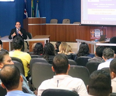 Improbidade Administrativa é tema de curso na Câmara Municipal