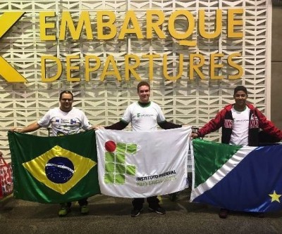 Estudantes do Campus Três Lagoas do IFMS participam de conferência sobre tecnologia em Portugal