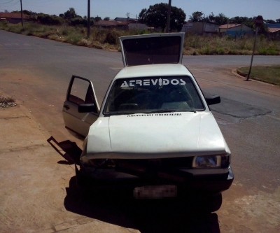 Internauta envia fotos de acidente ocorrido no Jardim Maristela 