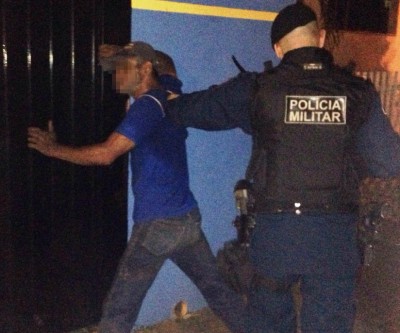 Homem é acusado de furtar telhas de zinco em residência do Vila Nova 