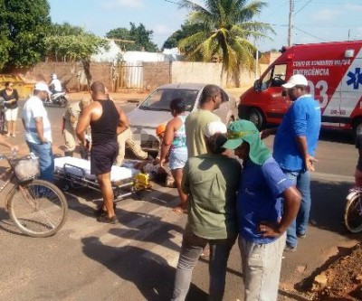 Ciclista na contramão causa acidente na João Dantas Filgueiras 