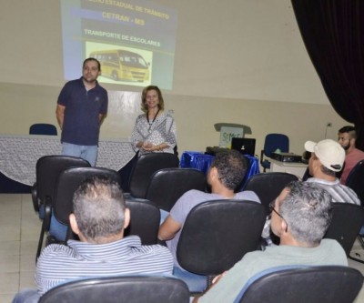 Motoristas da Educação recebem treinamento da SEINTRA e CETRAN