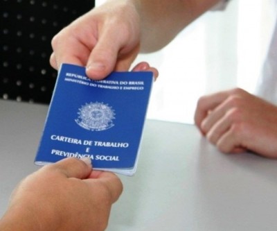 Casa do Trabalhador divulga painel de vagas para esta sexta-feira (14)