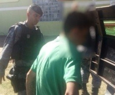 Menor tenta furtar supermercado, é linchado pela população e salvo pela Rotai