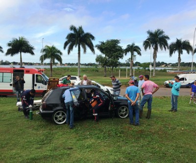 Após atravessar dois canteiros, jovem em Golf é resgatado pelo SAMU 