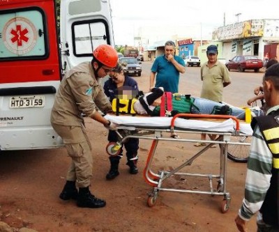 Acidente grave entre motos deixa gestante ferida no Vila Alegre 