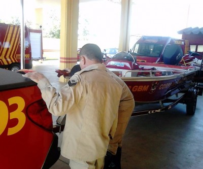 Bombeiros de Três Lagoas procuram estudante de 17 anos no rio Verde