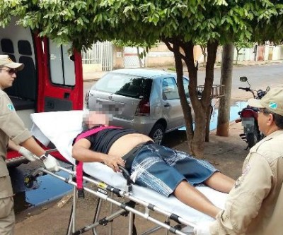 Agente penitenciário “surta”, invade casa de amigo e promove “quebra quebra” 
