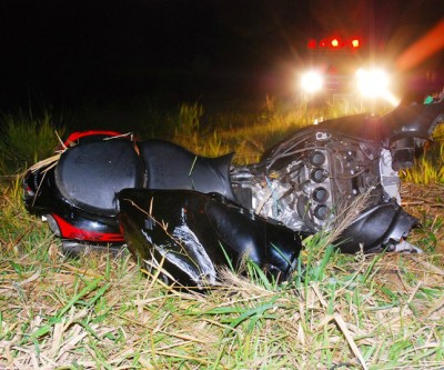 Suzuki Hayabusa fica destruída após perseguição feita por agente da PRF