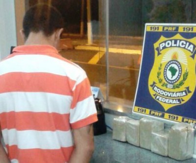 Pedreiro de 18 anos é preso com drogas na BR-262 em Três Lagoas 