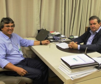 Prefeito de Brasilândia visita gabinete do deputado Eduardo Rocha