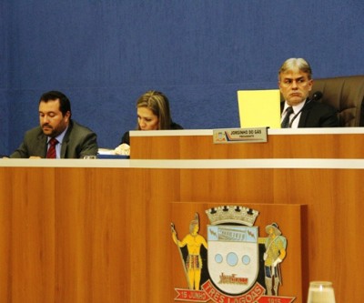 Projetos preveem inclusão digital, isenção de IPTU para pessoas com câncer e sensores para bebês