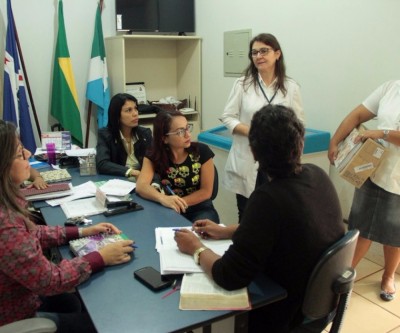 Vacinas contra HPV e Meningite C são aplicadas em alunos da rede pública