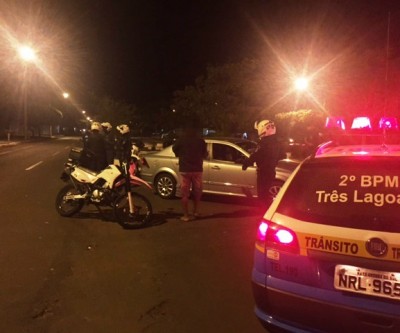 Briga em posto de gasolina termina com a chegada da Polícia Militar 