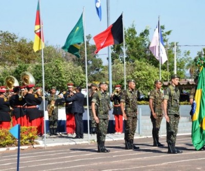 Hasteamento da Bandeira e homenagem aos Profissionais da Ed. Física abrem a Semana da Pátria