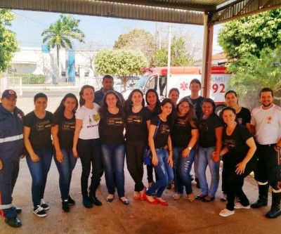 Estudantes de Enfermagem visitam sede do SAMU