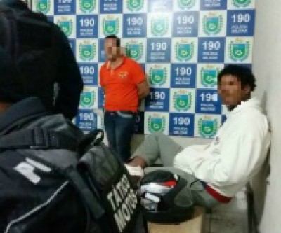 Polícia Militar prende dois homens durante vistoria em bar no bairro Jardim das Paineiras