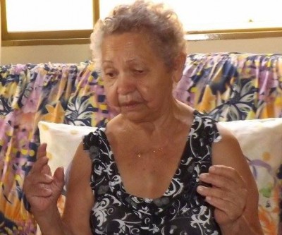 Idosa de 80 anos é roubada após servir água a desconhecido