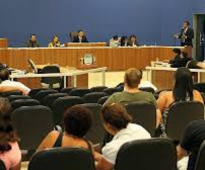 Câmara promove sessão solene de entrega de títulos de cidadão e moções