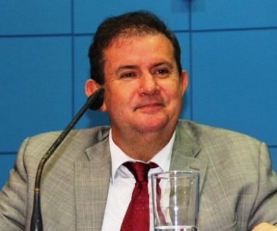 Projeto de Eduardo Rocha que proíbe uso de capacete em estabelecimentos é sancionado