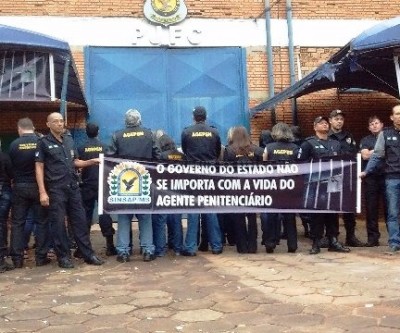 Agentes penitenciários vão parar por 24 horas e visitas de domingo são suspensas