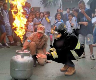 Projeto Bombeiros na escola - Projeto ISAAC 