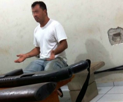 Após crime de violência doméstica, polícia localiza armas e munições com agressor 