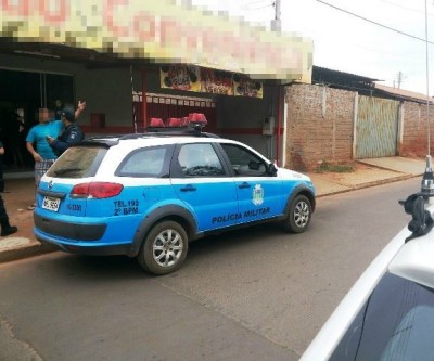 Dono de conveniência passa momentos de terror em assalto 