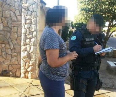 Moradora de bairro nobre é assaltada quando lavava a frente de sua casa 