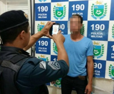 Homem preso com baldes sai da delegacia e mais um vez foi procurado pela polícia 
