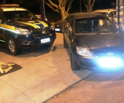 Após abordagem, motorista foge por mata na BR-262 