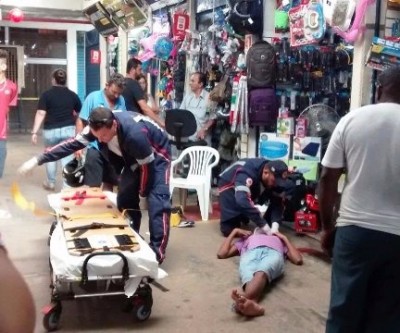 Pedreiro sofre convulsão no Shopping Popular de Três Lagoas