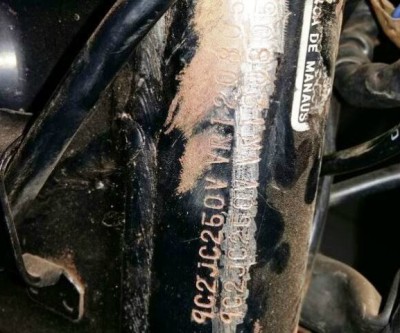  Moto com chassi remarcado que foi trocada por carroça foi apreendida 