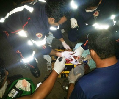 Filho de pastor que foi prensado por Kombi está internado no hospital em estado grave 
