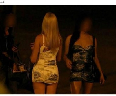 Travestis armadas com faca surpreendem motorista, que acaba roubado