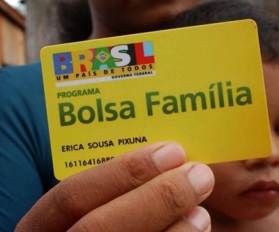 Bolsa Família terá aumento real até março ou abril, diz ministro