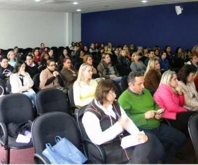 Professores de Três Lagoas participam de formação do IEE e Petrobras