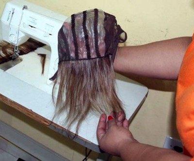 Confecção de perucas são confeccionadas em presídio feminino de Três Lagoas