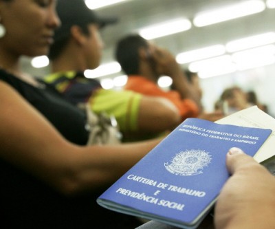 Carteira de Trabalho não está sendo emitida em Três Lagoas desde o dia 19 de Maio 