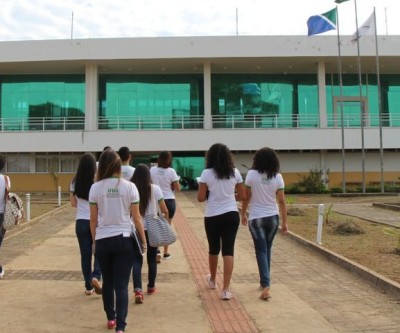Ano letivo para mais de cinco mil estudantes começa nesta segunda-feira